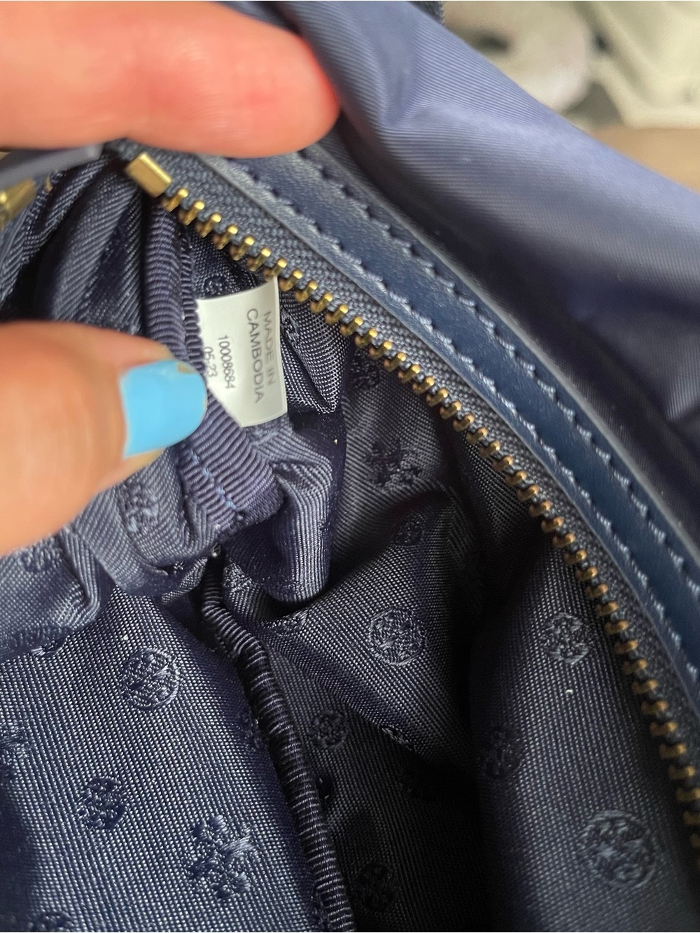 Tory Burch Navy Blue Belt Bag - Picture 4 of 4